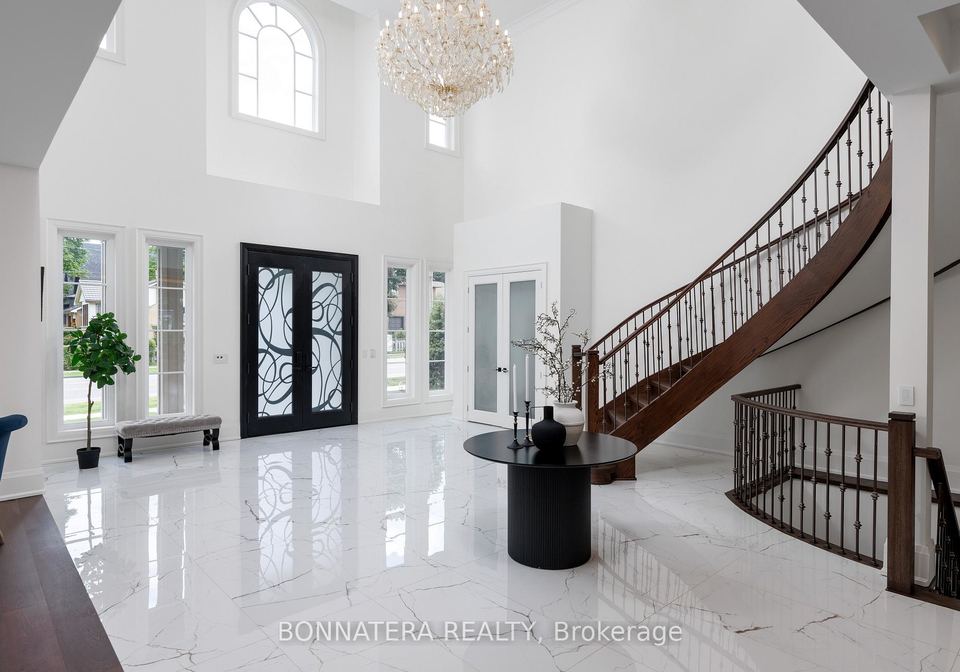1042-bridge-road-oakville-ontario-w13466488