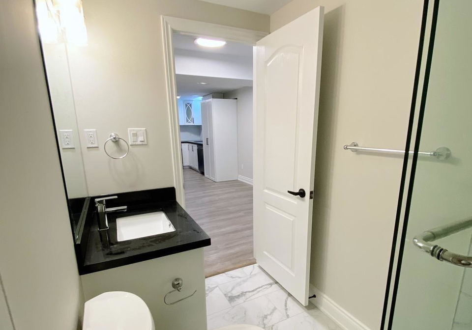 922-silverthorn-mill-avenue-mississauga-ontario-w13466598