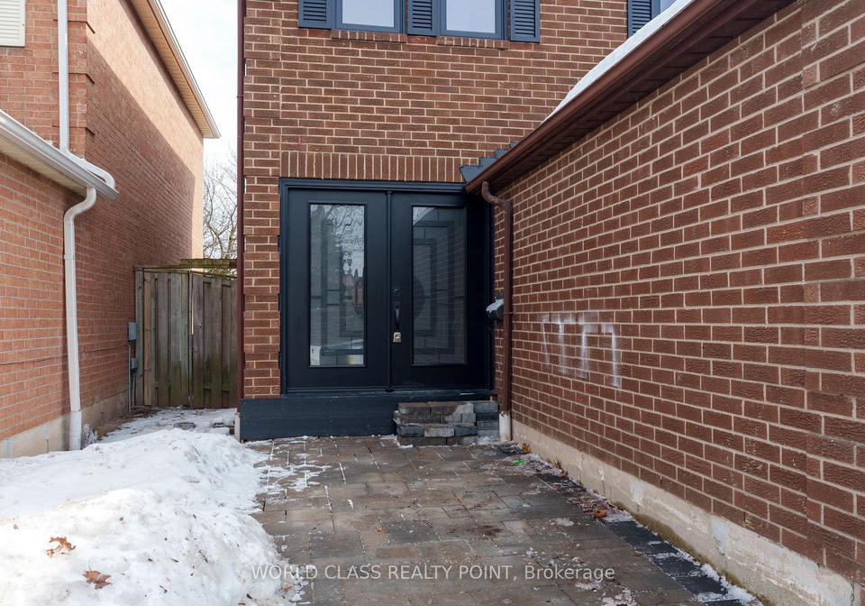 4272-sawmill-valley-drive-mississauga-ontario-w13466616