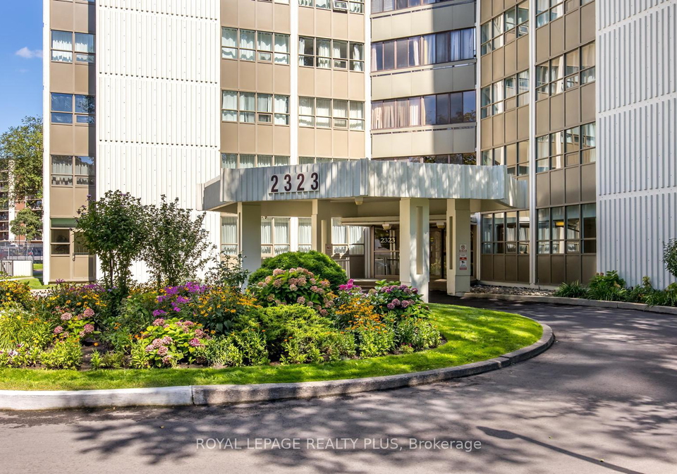 2323-confederation-parkway-mississauga-ontario-w13466686
