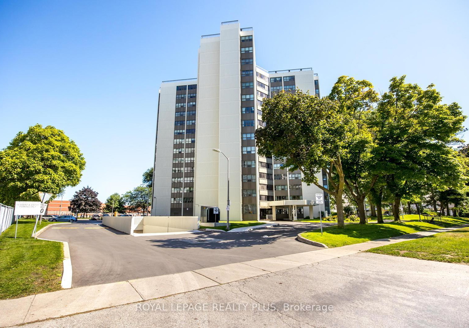 2323-confederation-parkway-mississauga-ontario-w13466686