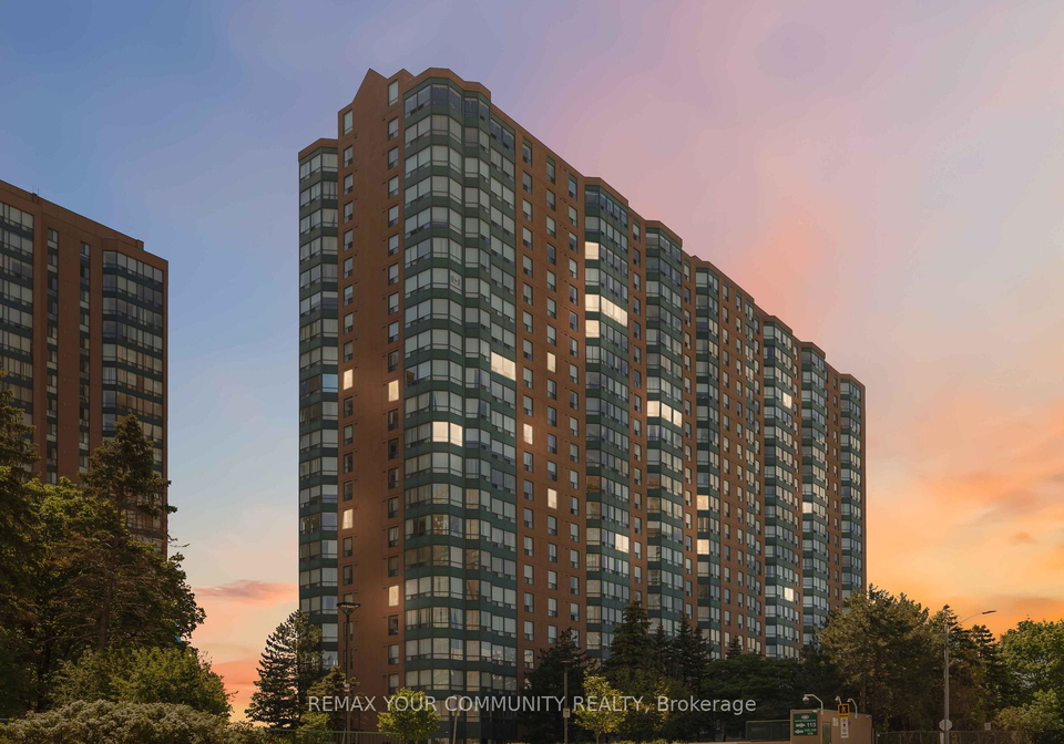 135-hillcrest-avenue-mississauga-ontario-w13466826