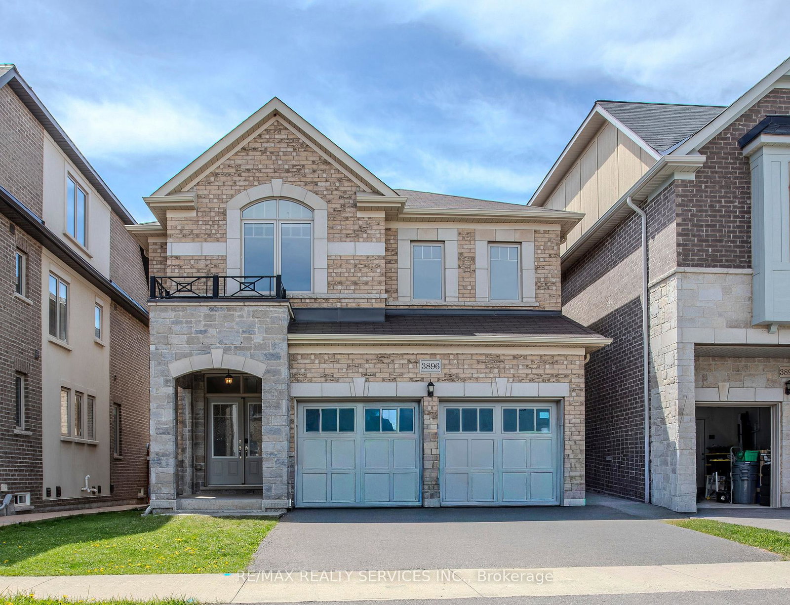 3896-tufgar-crescent-burlington-ontario-w13467000