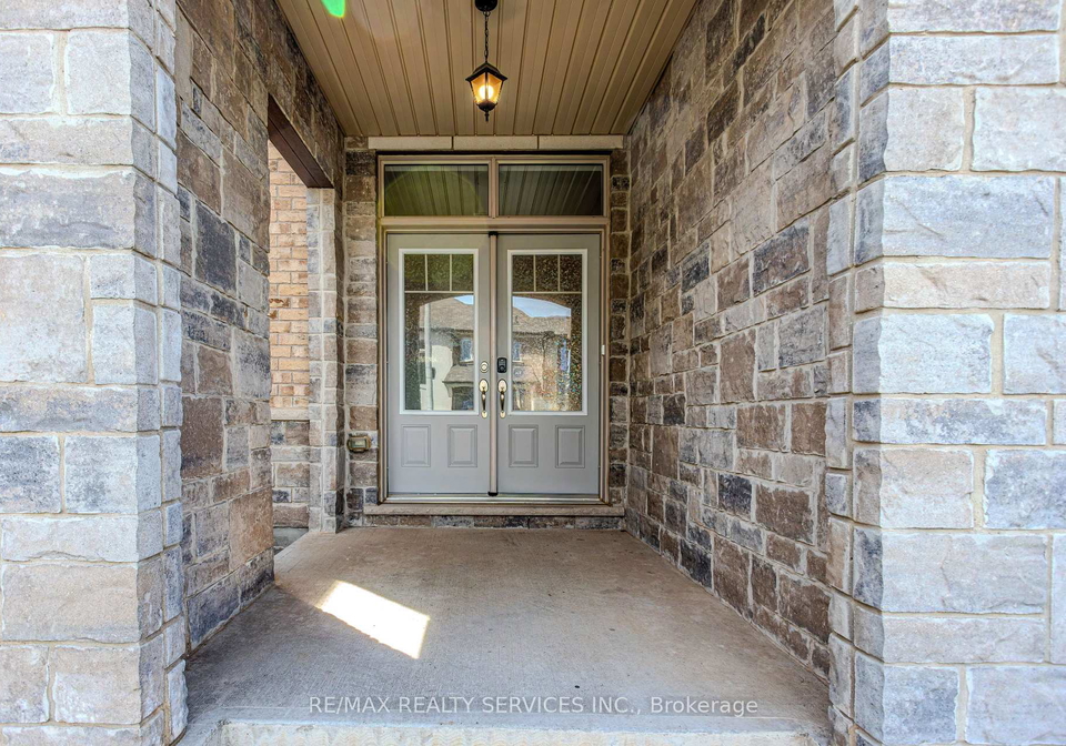 3896-tufgar-crescent-burlington-ontario-w13467000
