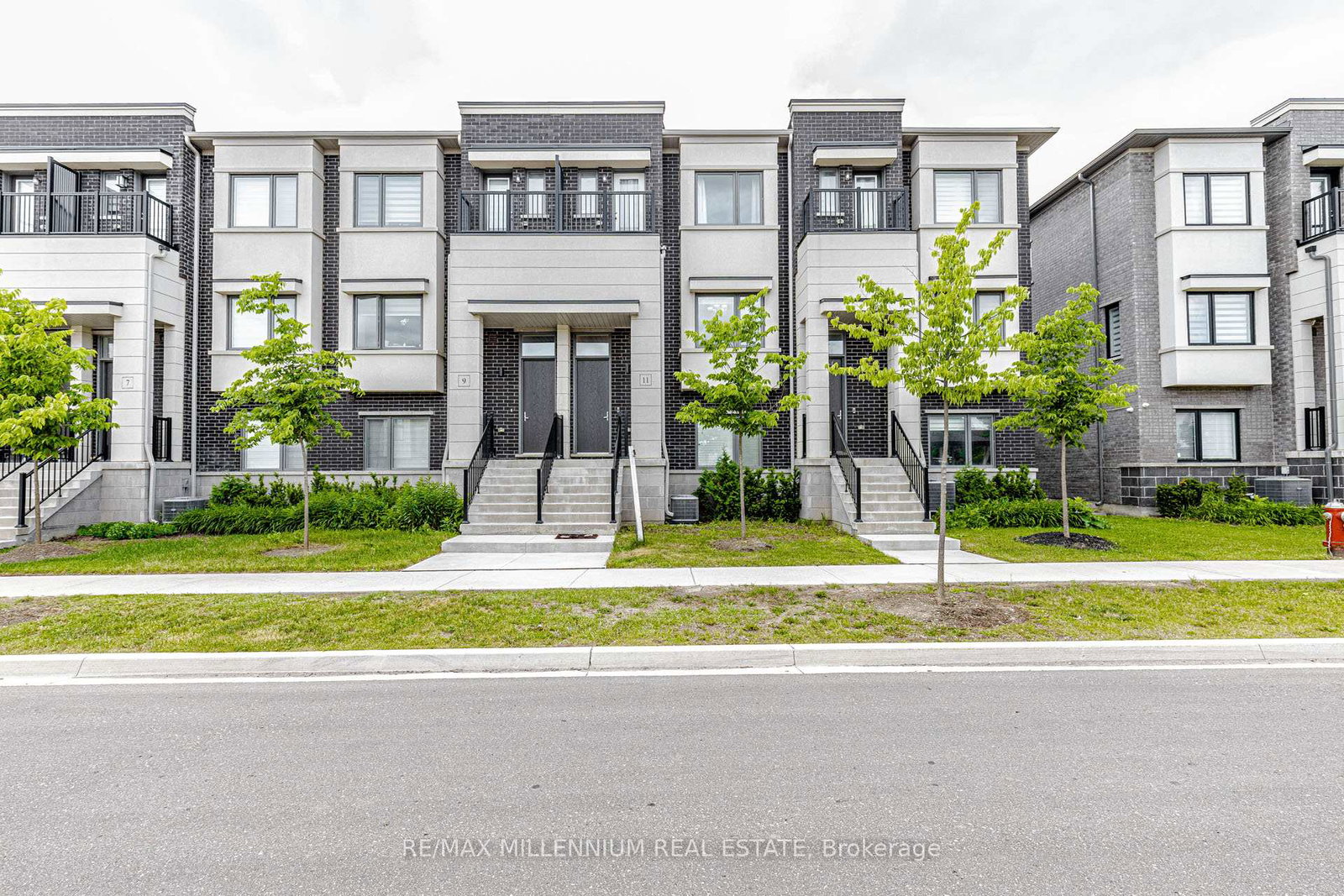 11-lambert-lane-caledon-ontario-w13467256