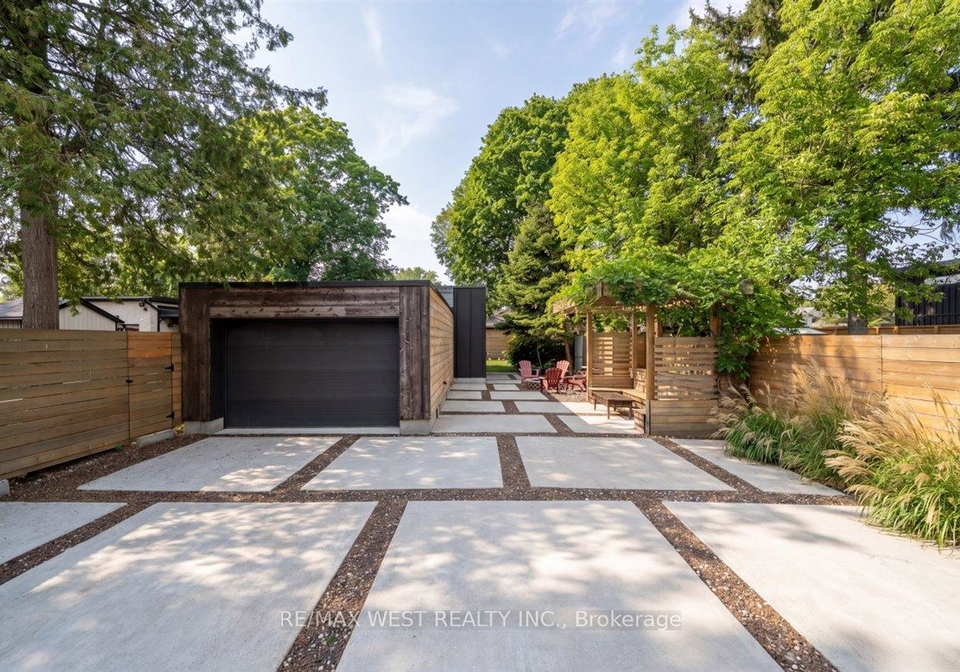 38-smithfield-drive-etobicoke-ontario-w13467388
