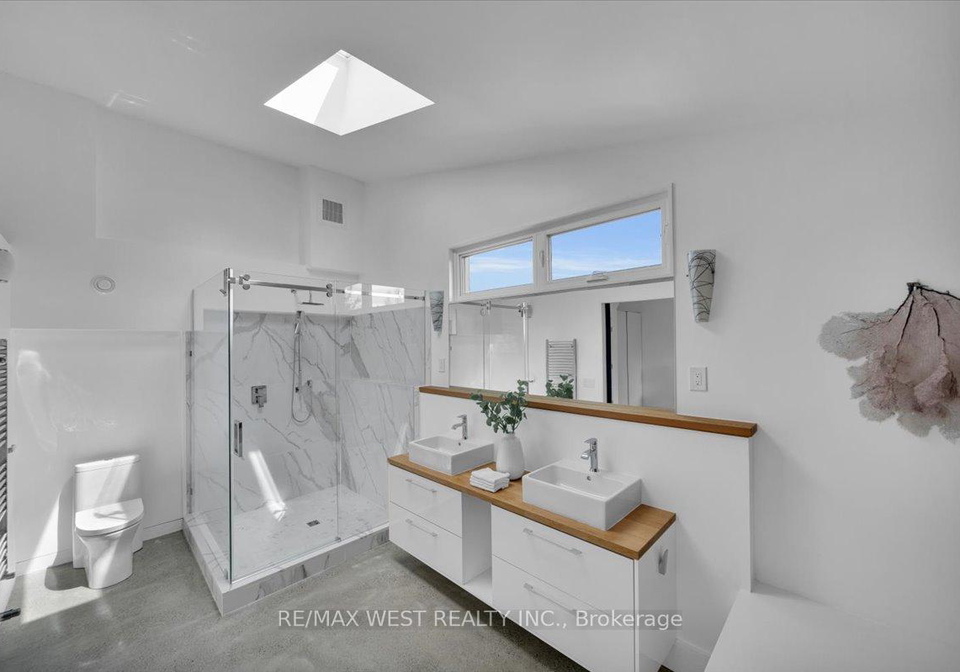 38-smithfield-drive-etobicoke-ontario-w13467388