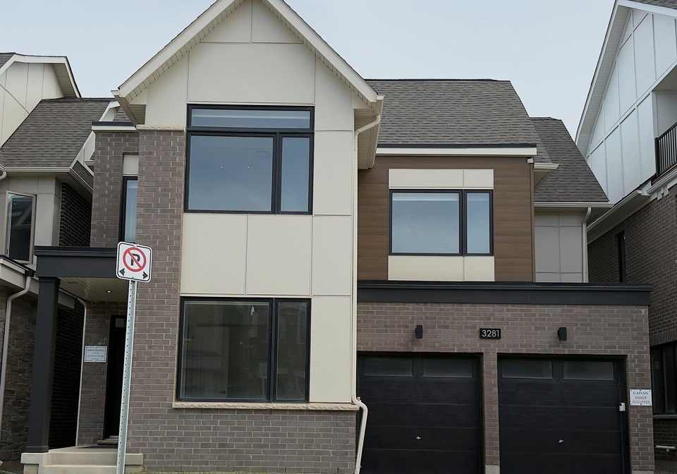3281-mariner-pass-oakville-ontario-w13467498