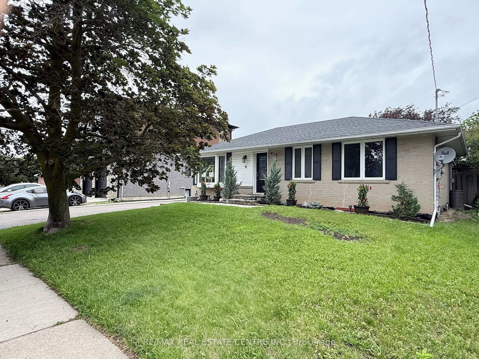 18-mackenzie-drive-halton-hills-ontario-w13467764
