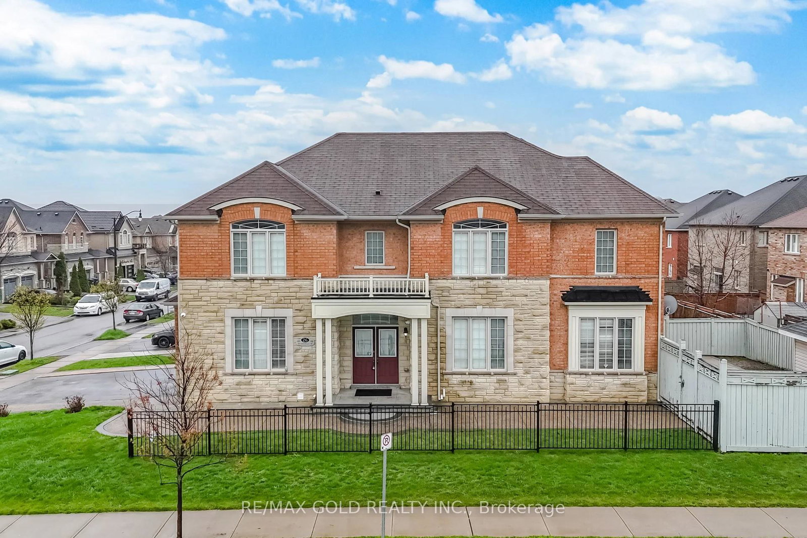 26-drummondville-drive-brampton-ontario-w13468048