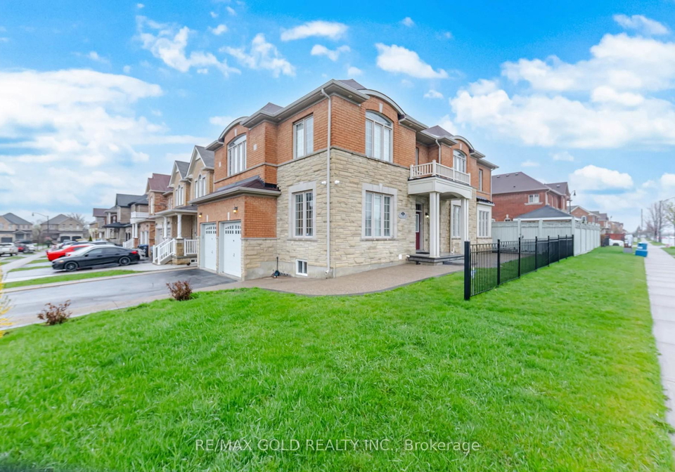 26-drummondville-drive-brampton-ontario-w13468048