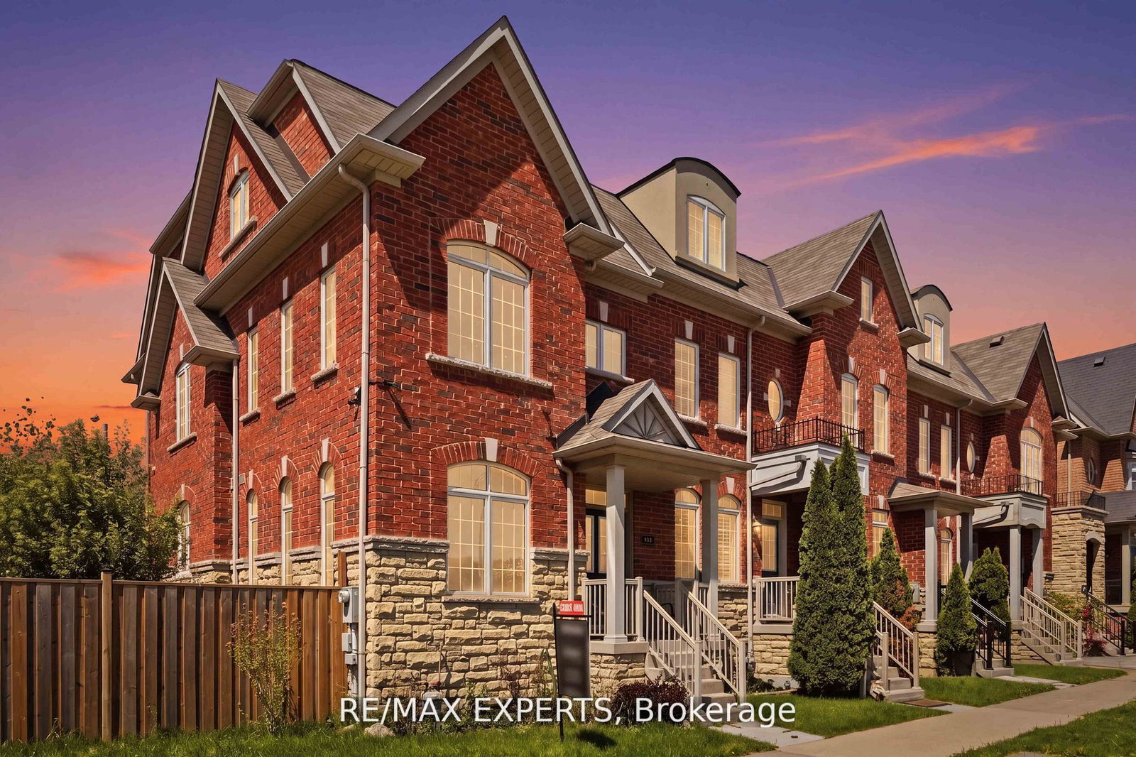 245-isaac-devins-boulevard-york-ontario-w13468092