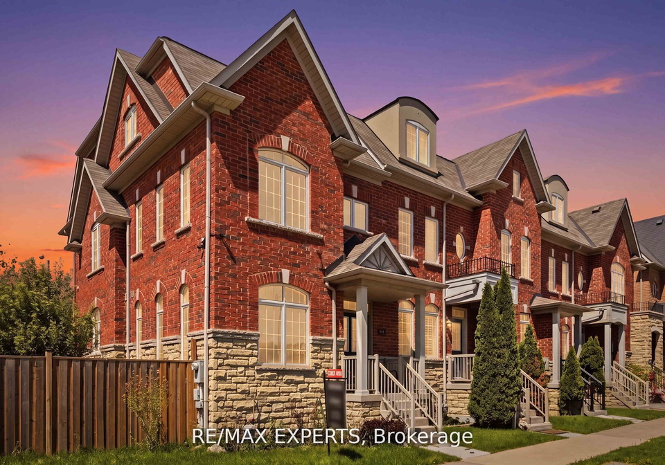 245-isaac-devins-boulevard-york-ontario-w13468092