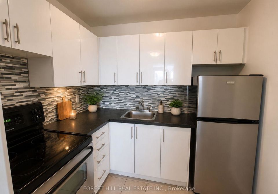 90-tyndall-avenue-toronto-ontario-w13468256