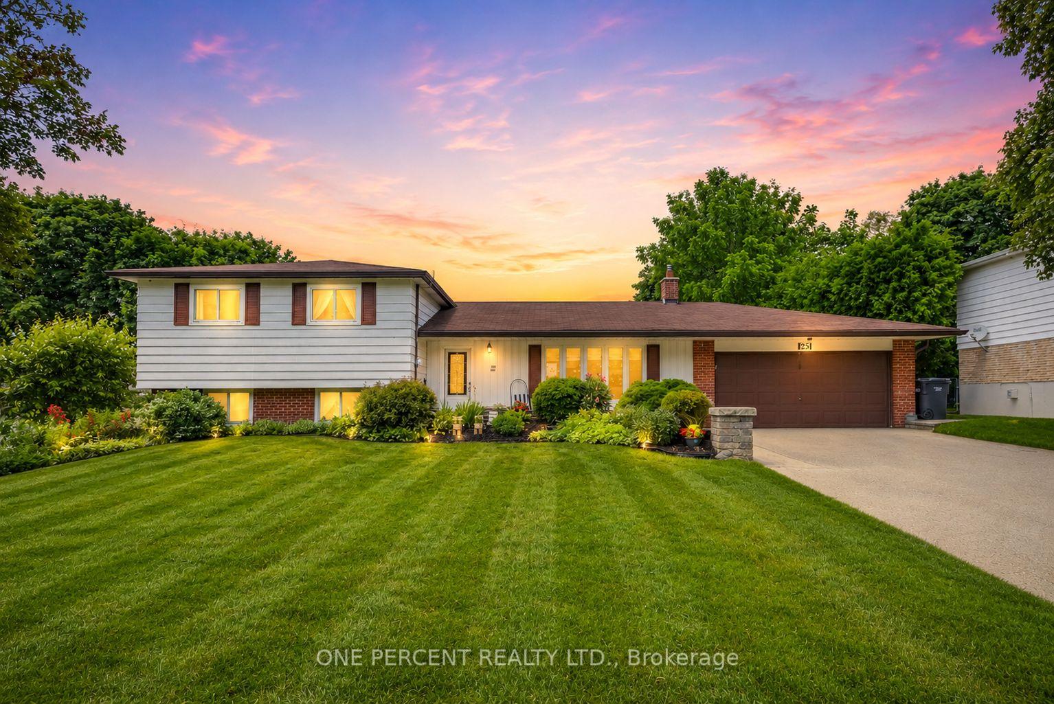 25-hilltop-drive-caledon-ontario-w13468334