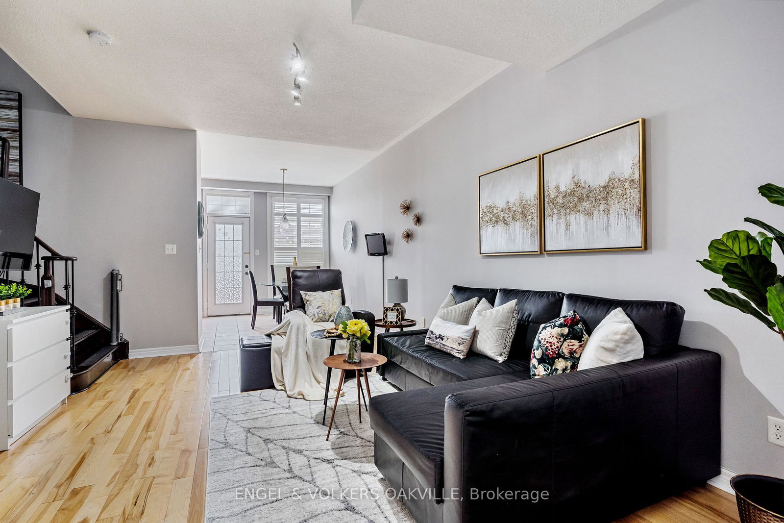 72-pefferlaw-circle-brampton-ontario-w13468588