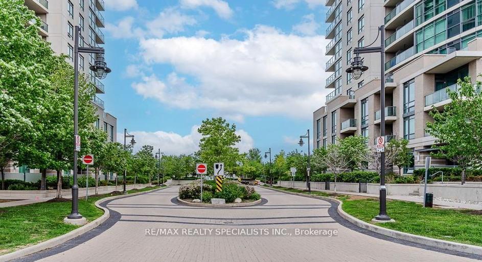 215-sherway-gardens-road-etobicoke-ontario-w13468708