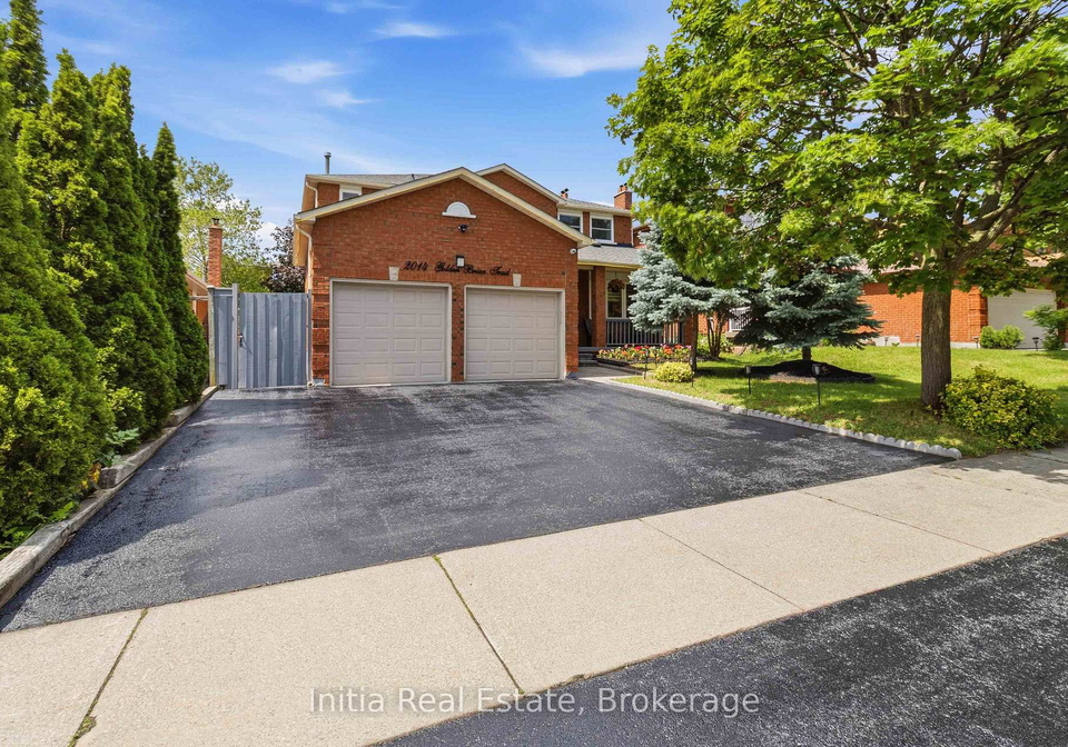 2014-golden-briar-trail-oakville-ontario-w13468750