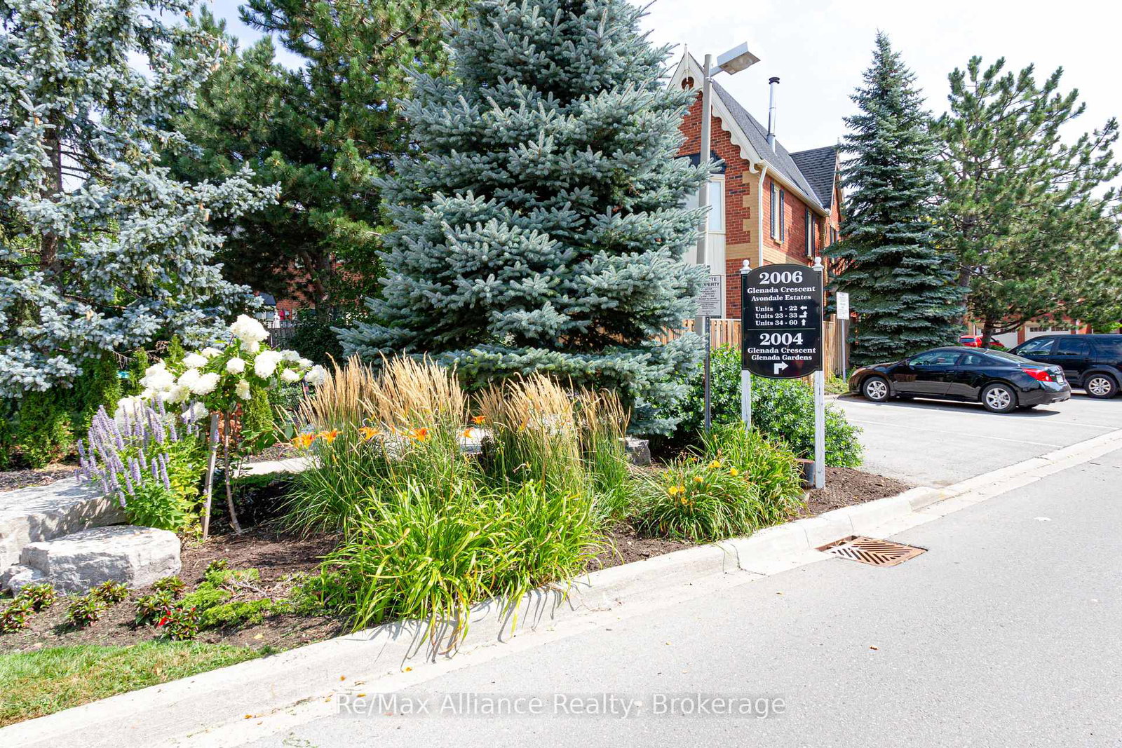 200glenada-crescent-oakville-ontario-w13468772
