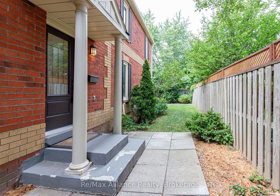200glenada-crescent-oakville-ontario-w13468772