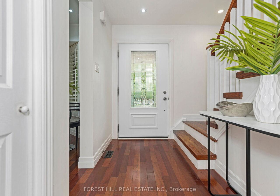 148-chalmers-street-oakville-ontario-w13468780
