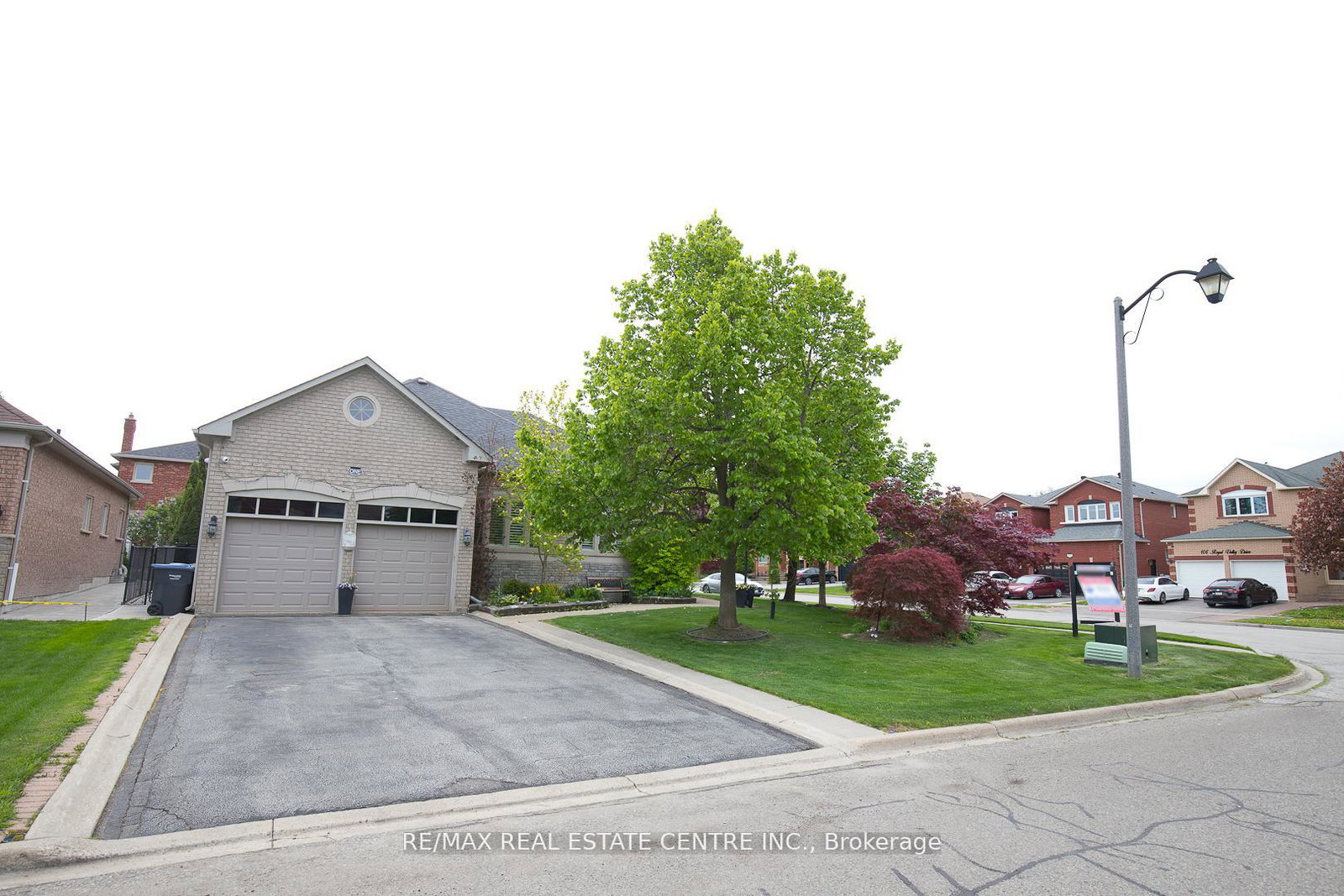 1-kirkwood-crescent-caledon-ontario-w13468856