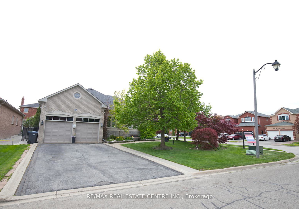 1-kirkwood-crescent-caledon-ontario-w13468856