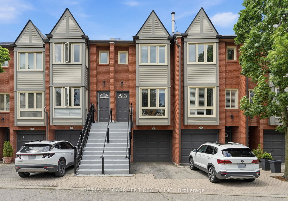 895-maple-avenue-burlington-ontario-w13468900