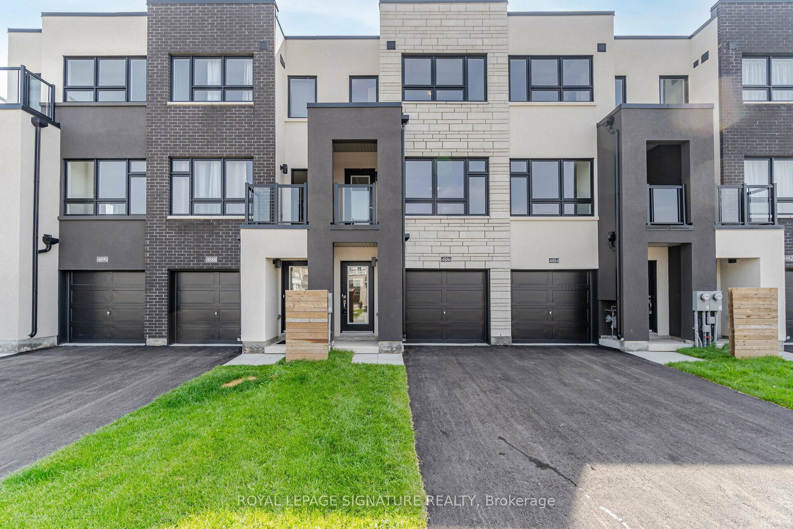 4886-valera-road-burlington-ontario-w13468944