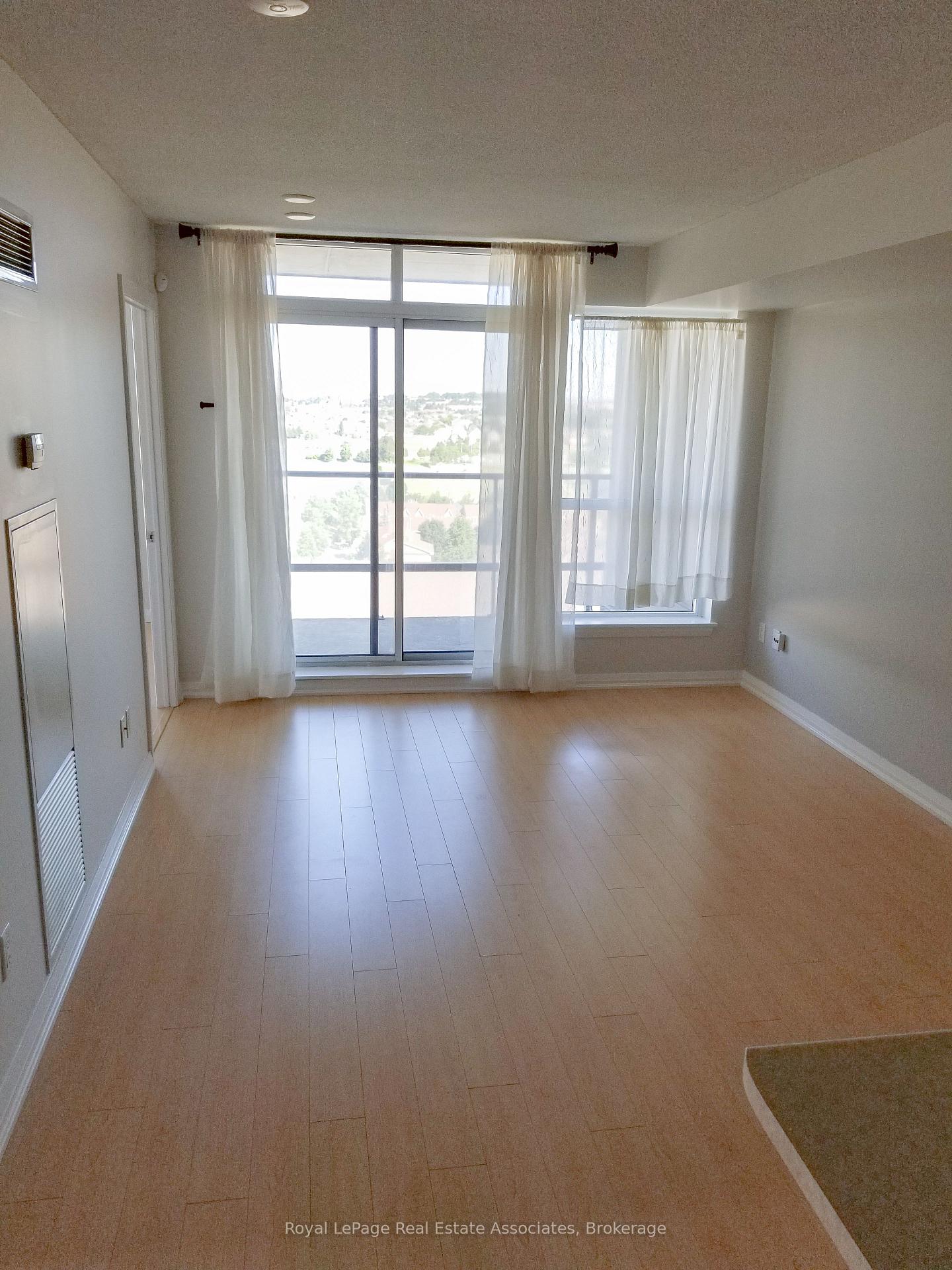 220-forum-drive-mississauga-ontario-w13468996