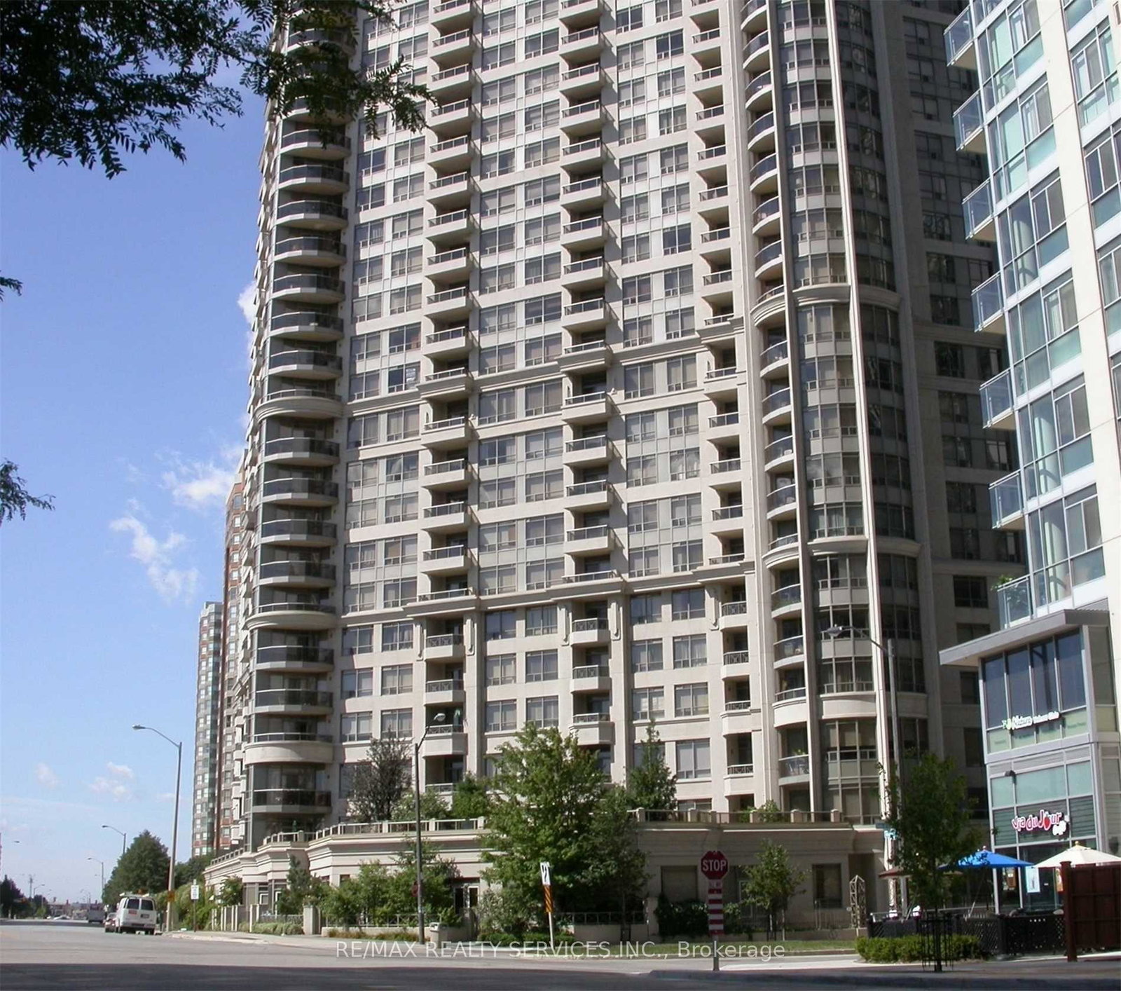 3880-duke-of-york-boulevard-mississauga-ontario-w13469006