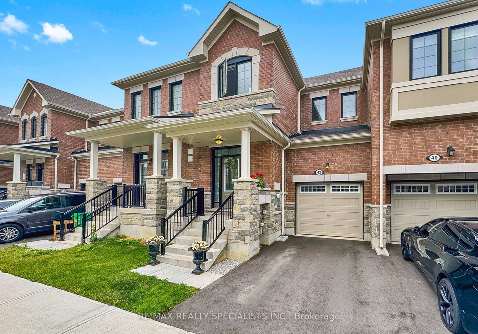 42-keppel-circle-brampton-ontario-w13469050