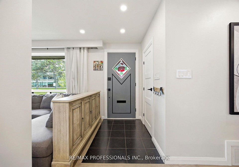 33-brampton-road-etobicoke-ontario-w13469078