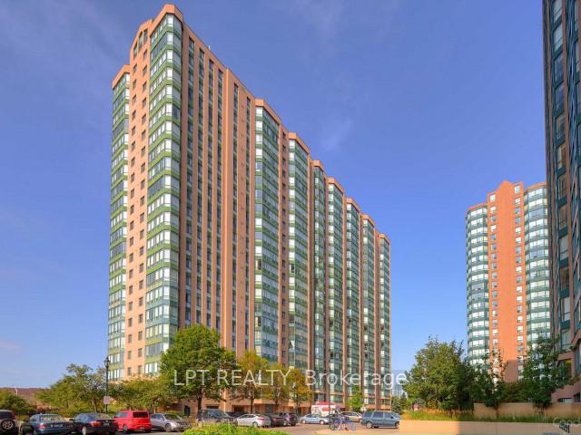 135-hillcrest-avenue-mississauga-ontario-w13469108
