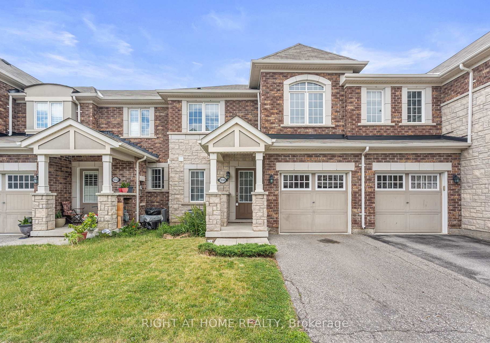 1550-gainer-crescent-milton-ontario-w13469198