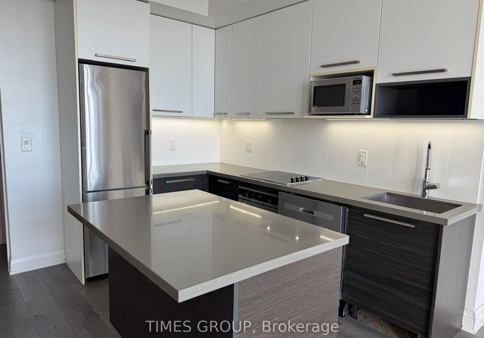 36-park-lawn-road-etobicoke-ontario-w13469370
