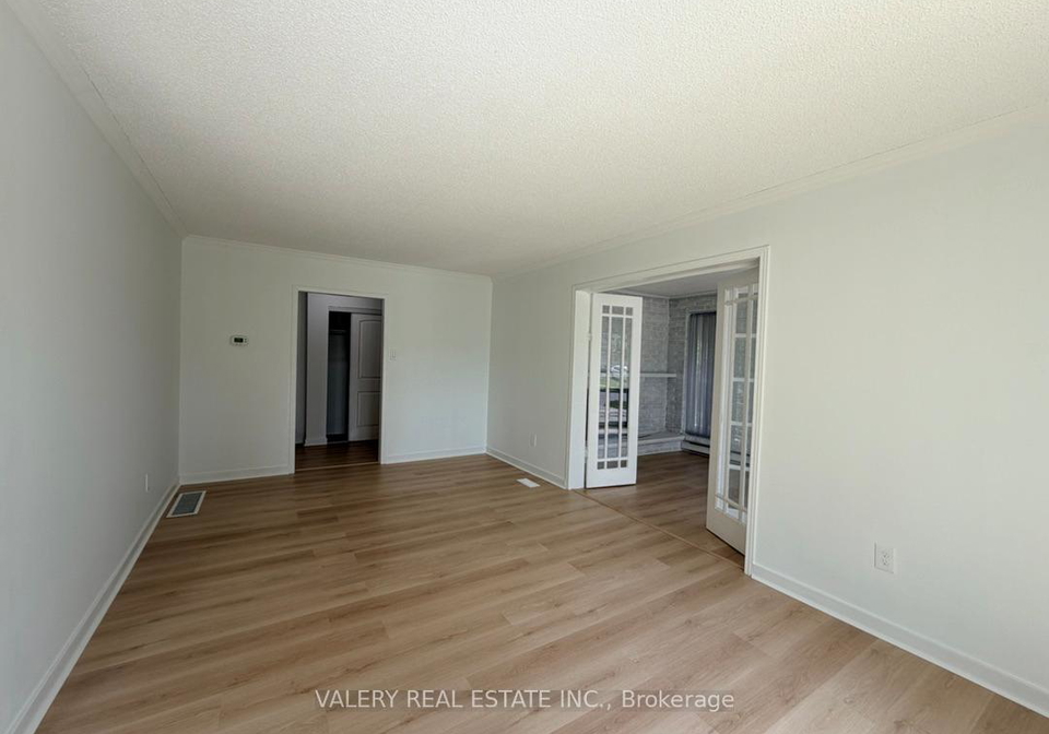 64-lexington-avenue-etobicoke-ontario-w13469446