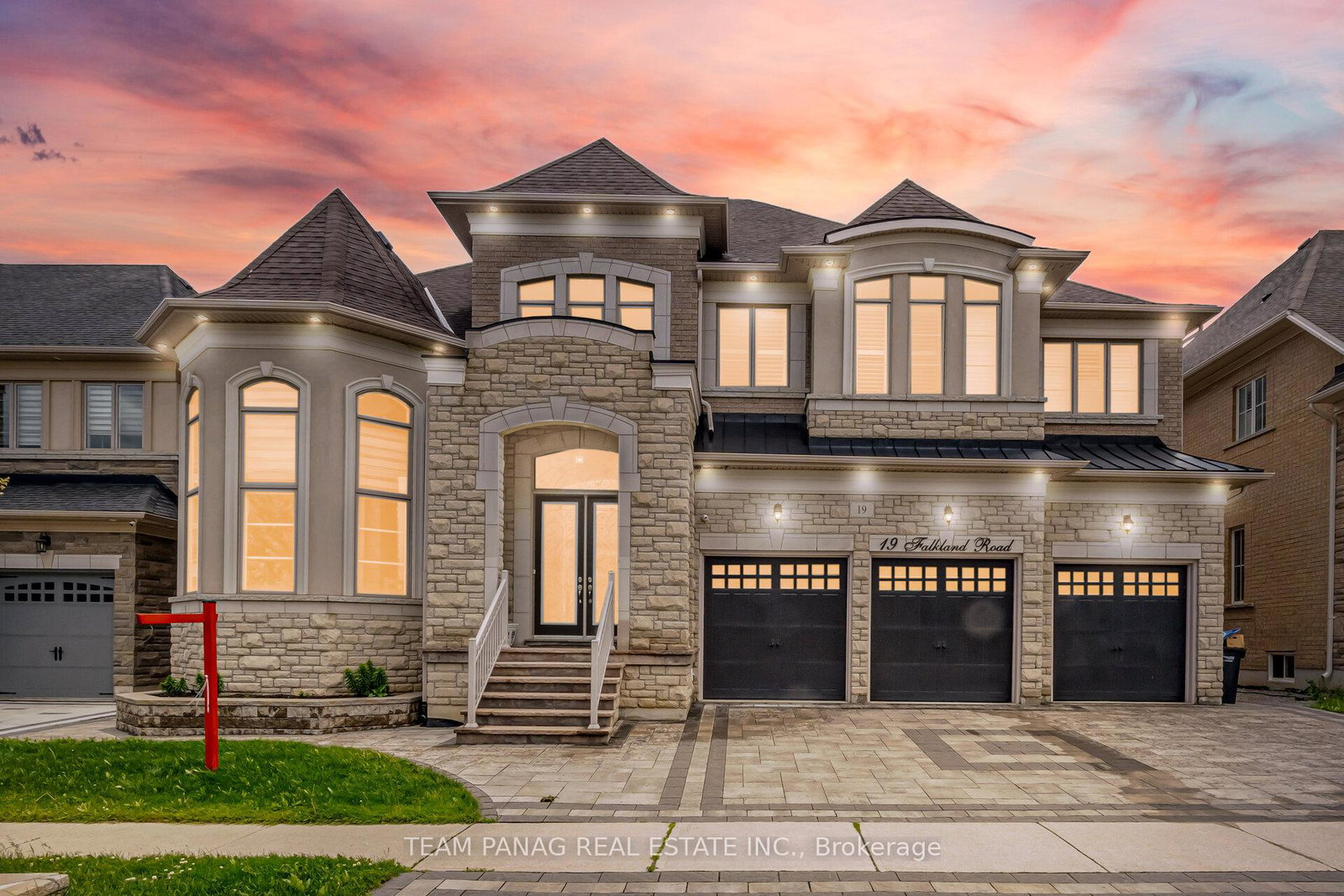 19-falkland-road-brampton-ontario-w13469572