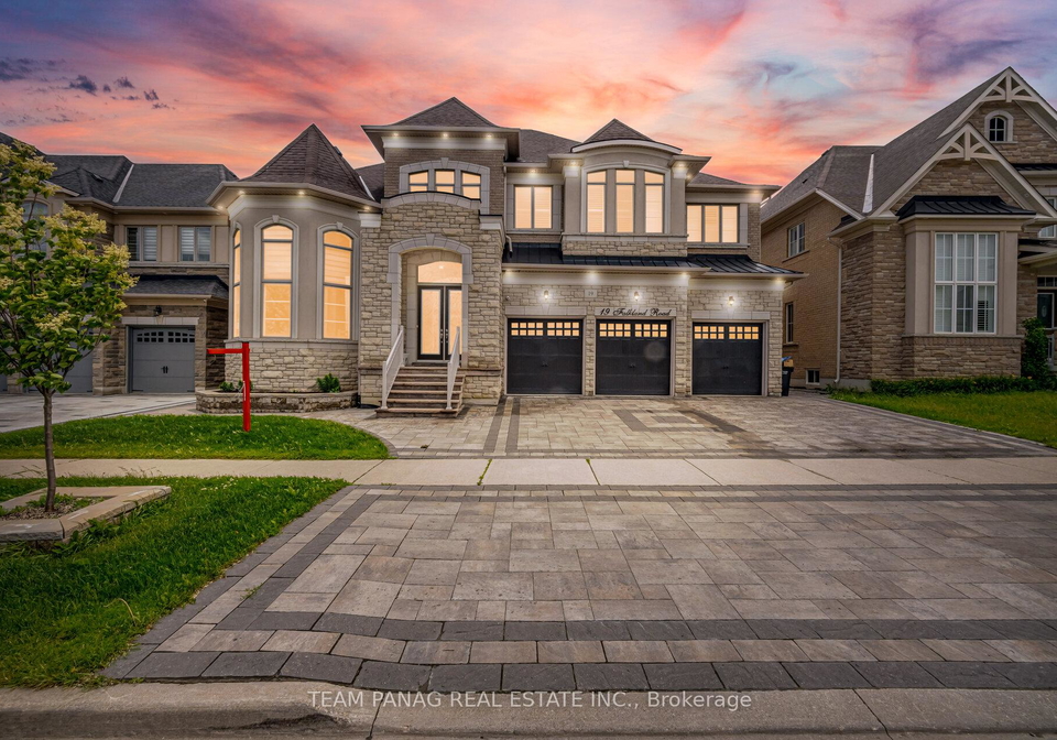19-falkland-road-brampton-ontario-w13469572