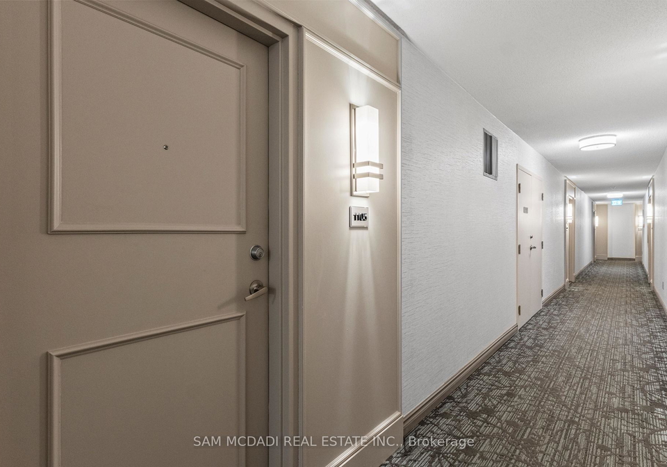 75-king-street-e-mississauga-ontario-w13469660