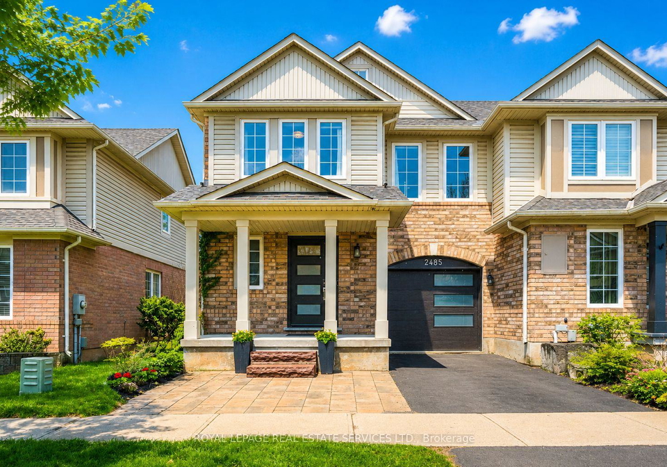 2485-wooden-hill-circle-oakville-ontario-w13469716