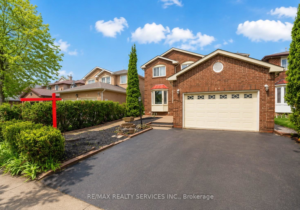 14-conover-court-brampton-ontario-w13469982