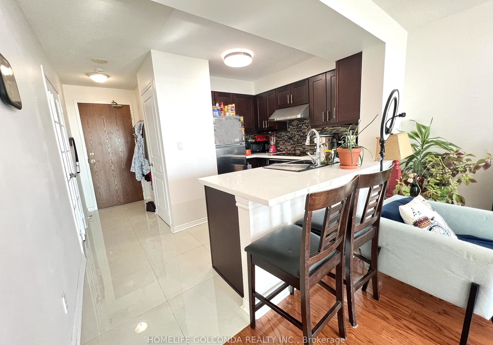 4879-kimbermount-avenue-mississauga-ontario-w13470032