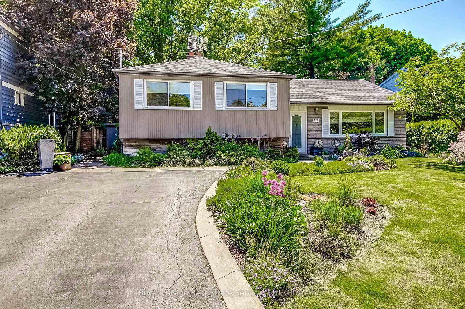 556-trafford-crescent-oakville-ontario-w13470084