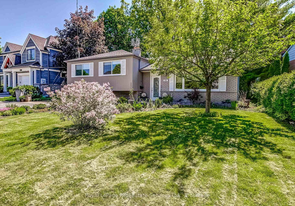 556-trafford-crescent-oakville-ontario-w13470084
