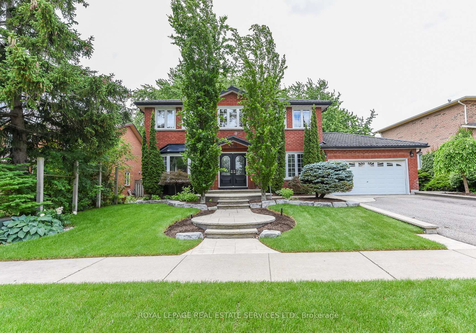 1338-chalfield-drive-oakville-ontario-w13470090