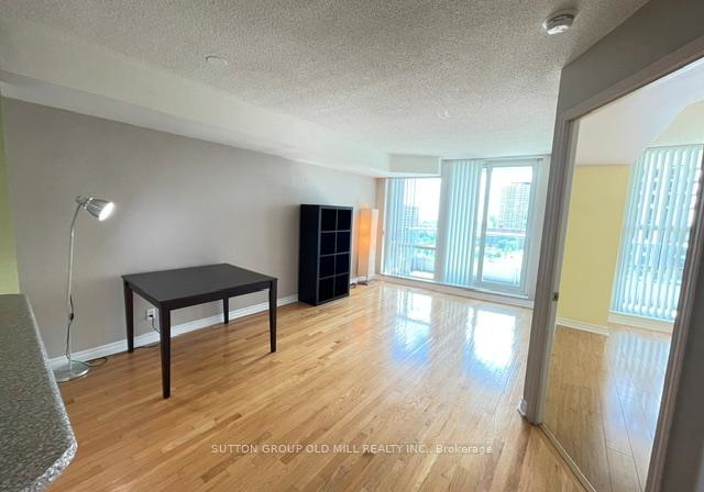 1-elm-drive-w-mississauga-ontario-w13470124