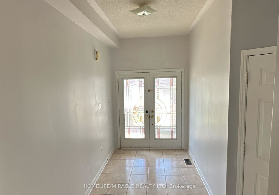 802-genovese-place-mississauga-ontario-w13470144