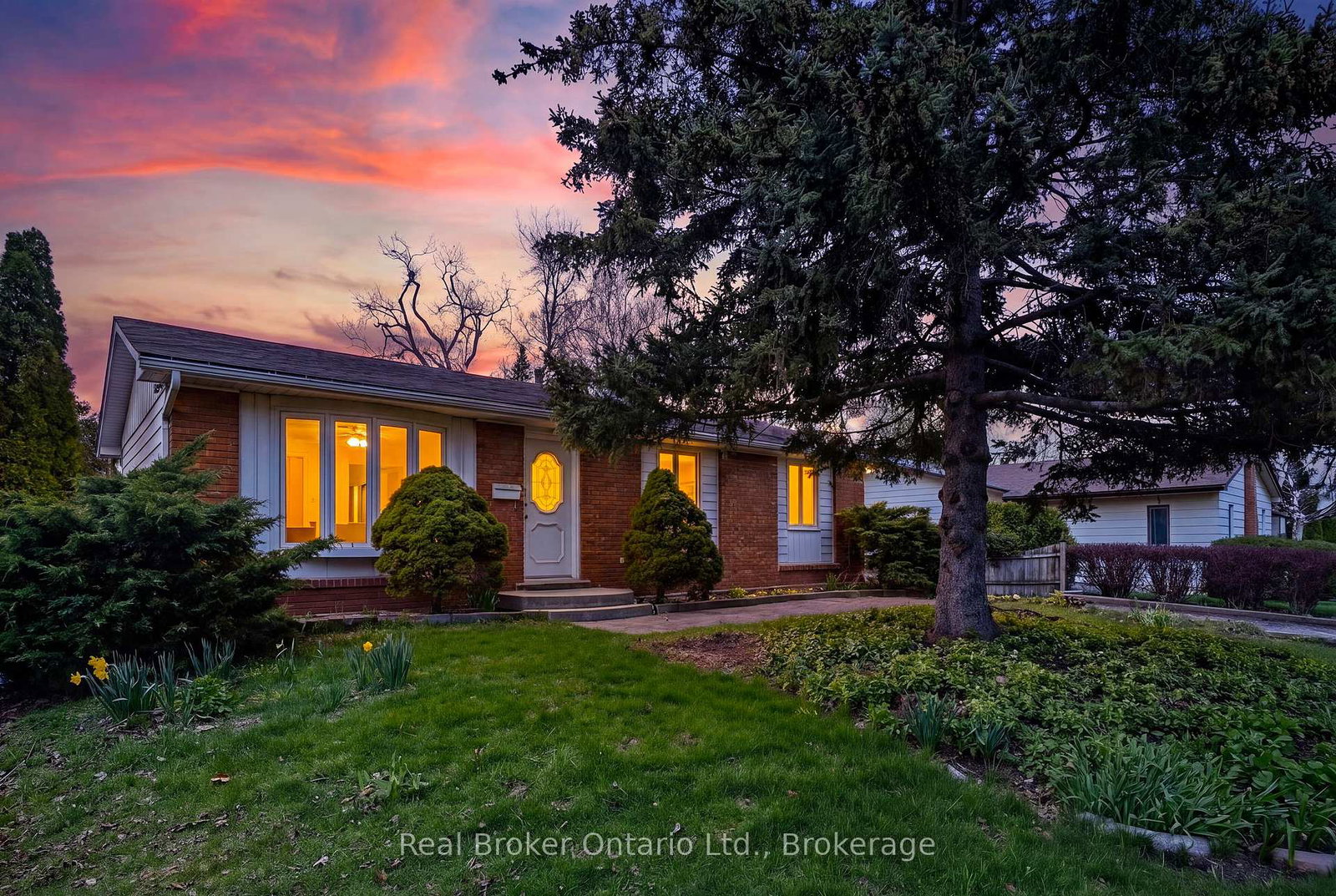 393-enfield-road-burlington-ontario-w13470156