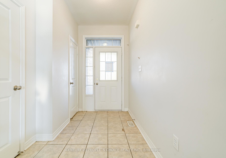 118-finegan-circle-brampton-ontario-w13470192